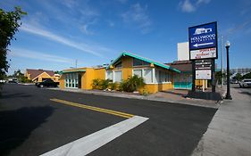 The Hollywood Gateway Inn